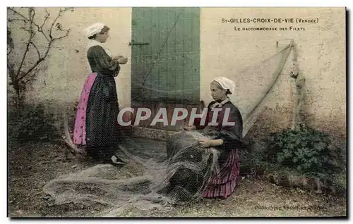 Ansichtskarte AK Gilles Croix de Vie Le Raccommodage des Filets Folklore