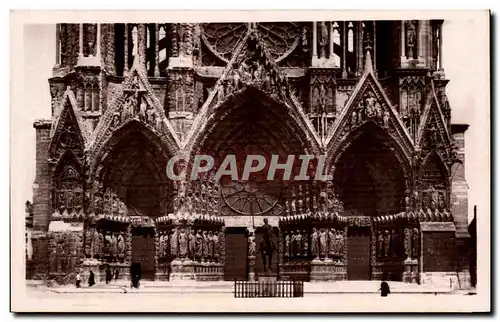 Ansichtskarte AK Reims La Cathedrale Et Monument Jeanne d&#39Arc