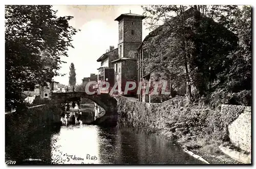 Cartes postales moderne St Jean Pied De Port L&#39Eglise et la Nive