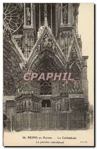 Cartes postales Reims en Ruines La Cathedrale Le Porche meridional