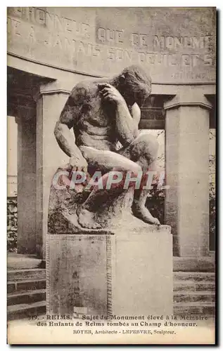 Cartes postales Reims Sujet Du Monumet Eleve A La Memoire Des Enfants De Reims Tombes Au Champ