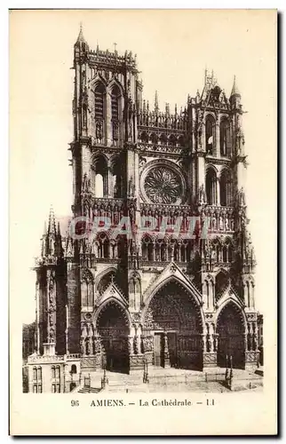 Cartes postales Amiens La Cathedrale