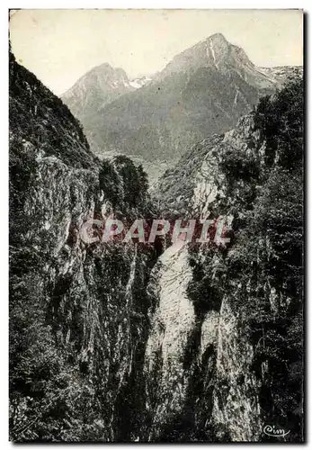 Ansichtskarte AK Environs de Luz St Sauveur Le lourde a Gavarnie Gorges de Sia