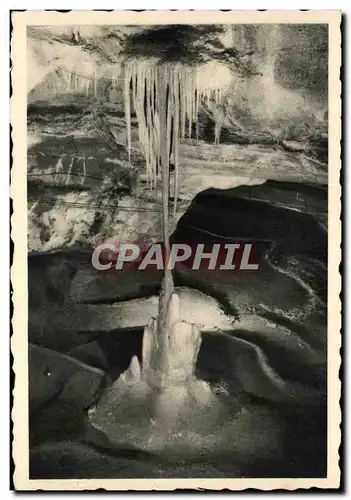 Cartes postales Le Lot Illustre Grottes De Lacave Colonne aux Pattes d&#39Araignee
