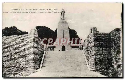 Ansichtskarte AK Monument a la Victoire et aux Soldats de Verdun Militaria