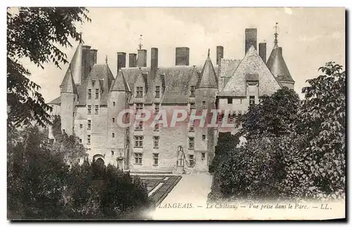 Cartes postales Langeais Le Chateau Vue prise dans le parc