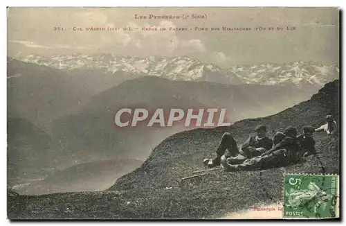 Cartes postales Les Pyrenees Col D&#39Aspin Repos De patres Fond des montagnes d&#39oo et du Lys Bergers