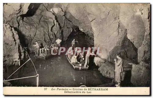 Ansichtskarte AK Les Pyrenees Grottes De Betharram Debarcadere Du Lac