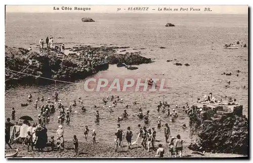 Ansichtskarte AK La Cote Basque Biarritz Le Bain au Port Vieux