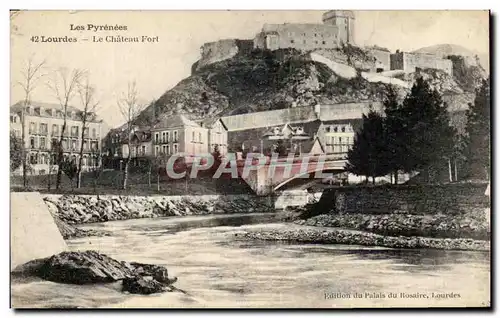 Cartes postales Les Pyrenees Lourdes Le Chateau Fort