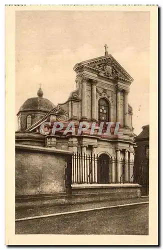 Ansichtskarte AK La Chapelle des Carmelites de Lisieux la facade Lisieux