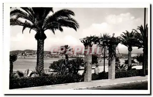 Cartes postales Cannes La Croisette