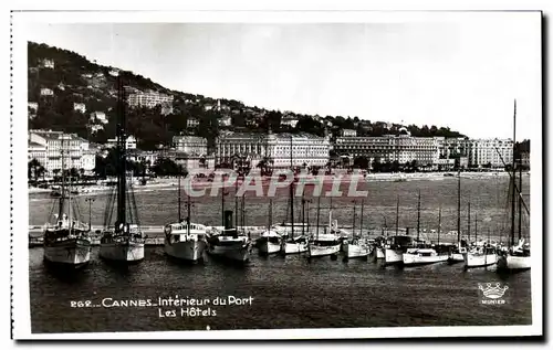 Ansichtskarte AK Cannes Interieur Du Port Les Hotels