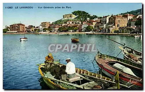 Cartes postales Le Lavandou Vue Generale Prise du Port Bateau