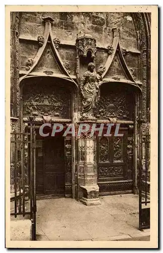 Cartes postales Avignon Portail de l'Eglise Saint Piere