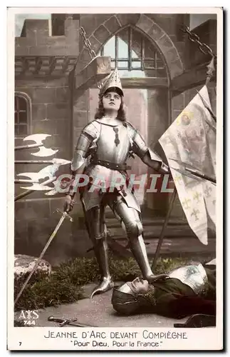 Cartes postales Jeanne D&#39Arc Devant Compiegne Pour Dieu Pour La France