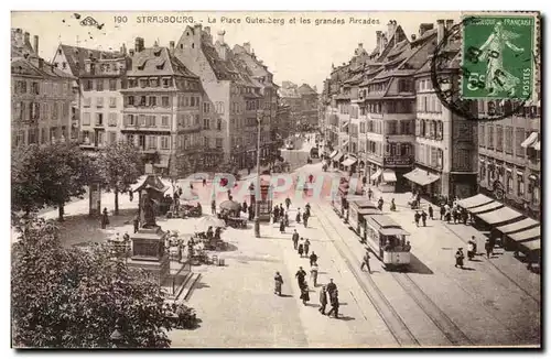 Cartes postales Strasbourg La Place Gutenberg et Les Grandes Arcades