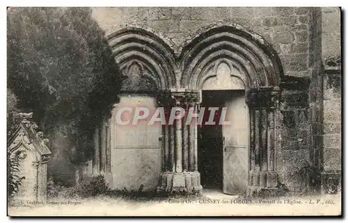 Ansichtskarte AK Cussey Les Forges Portail de I&#39Eglise