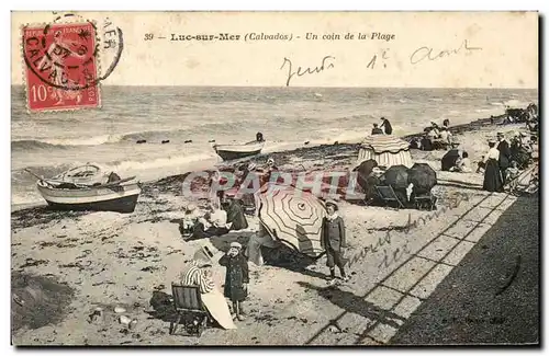 Cartes postales Luc Sur Mer Un coin de la Plage