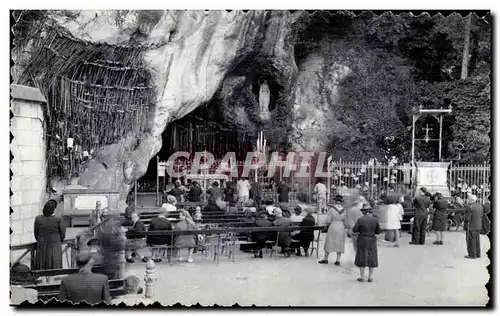 Cartes postales moderne Lourdes La Grotte