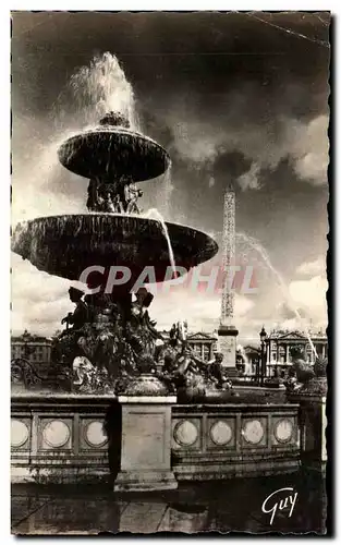 Cartes postales moderne Paris Et Ses Merveilles Place de la Concorde L&#39une des fontaines