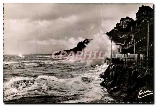 Cartes postales moderne Granville Effet de Mer