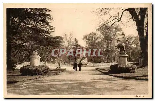 Cartes postales Pyrenees Ocean Toulouse Entree Du Grand Rond Jardin cree vers 1750