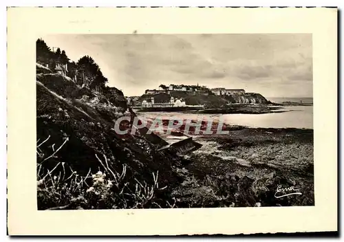 Cartes postales moderne Granville Place vue des Falaises