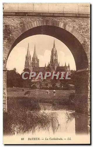 Ansichtskarte AK Bayeux La Cathedrale Vaches