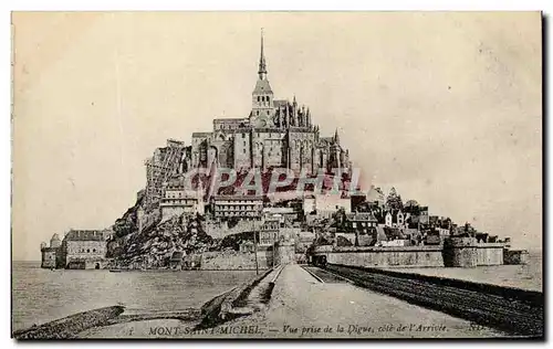 Cartes postales Mont Saint Michel Vue prise de la Digue cote de l'Arrivee Train