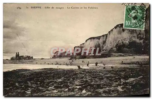 Ansichtskarte AK Dieppe effet de nuages Le Casino et les Falaises