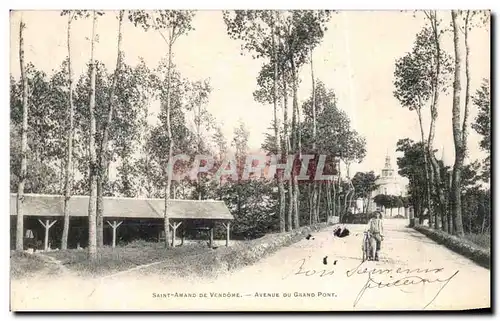 Cartes postales Saint Amand Montrond Avenue Du Grand Pont