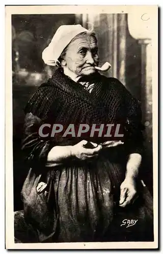 Cartes postales La Bretagne Fumeuse de Morlaix Folklore Costume