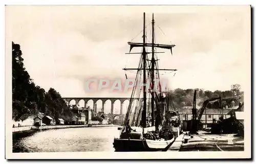 Ansichtskarte AK Morlaix Les Quais Bateau