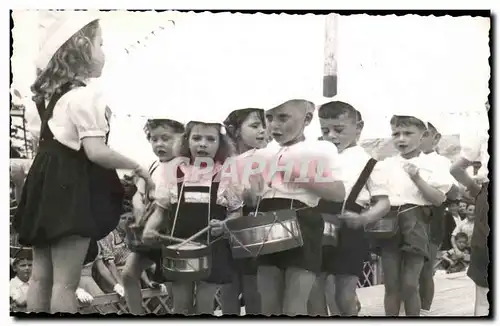 Cartes postales moderne Enfants a la batterie Morlaix 1950