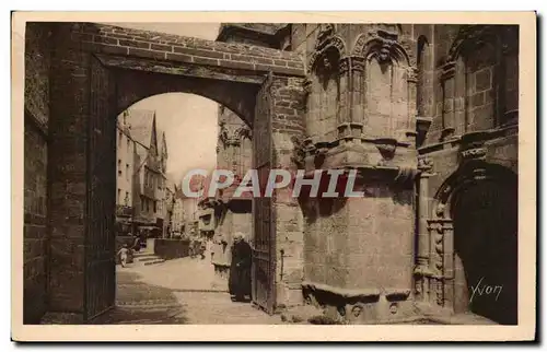 Ansichtskarte AK Morlaix La Rue Basse Vue de l&#39Eglise Saint Mathieu