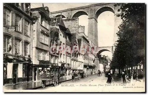 Cartes postales Morlaix Vieilles Maisons Place Thiers et le Viaduc