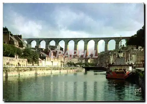 Cartes postales moderne Couleurs Et Lumiere de France La Bretagne Pittoresque le viaduc Bateau