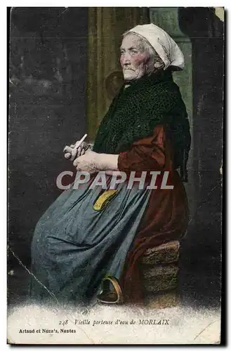 Cartes postales Vieille Porteuse d&#39Eau De Morlaix Folklore Costume