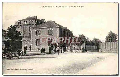 Ansichtskarte AK Limoges Caserne Du Chasseurs A Cheval Cheval Militaria