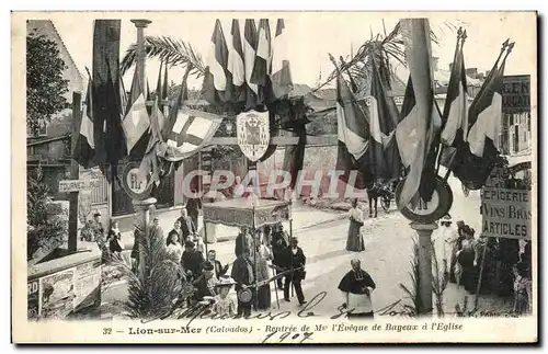 Cartes postales Lion sur Mer Rentree de Mgr l&#39Eveque de Bayeux a l&#39Eglise