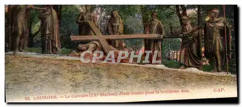 Cartes postales Lourdes Le Calvaire Jesus tombe pour la troisieme fois