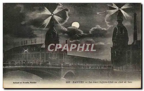 Cartes postales Nantes Les tours Lefevre Utile au Clair De Lune