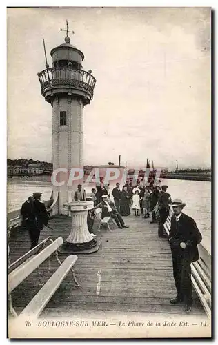 Ansichtskarte AK Boulogne Sur Mer Le Phare de la Jetee Est