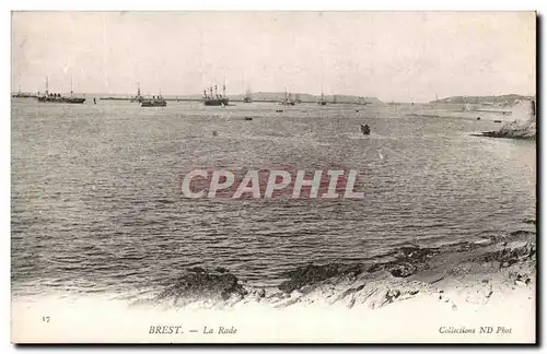 Cartes postales Brest La Rade Bateaux