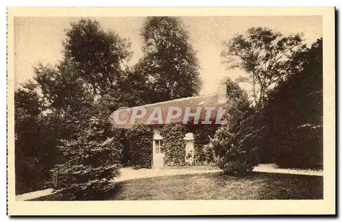 Ansichtskarte AK Les Buissonnets Le Jardinet de Therese devant La Buanderie Lisieux