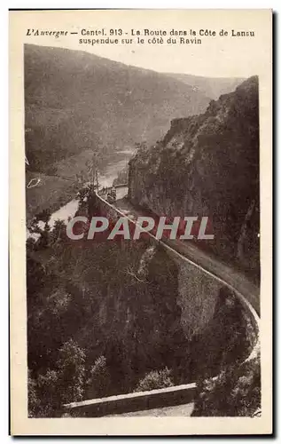 Cartes postales L&#39Auvergne Cantal La Route dans la Cote de Lanau