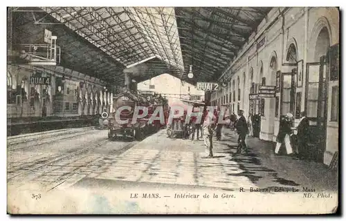 Ansichtskarte AK Le Mans Interieur de la Gare Train