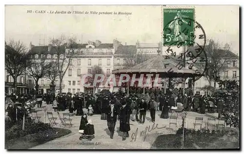 Ansichtskarte AK Caen Le Jardin de I&#39Hotel de Ville pendant la Musique