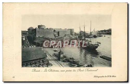 Ansichtskarte AK Brest Le chateau Vue Prise Du Pont National Bateau